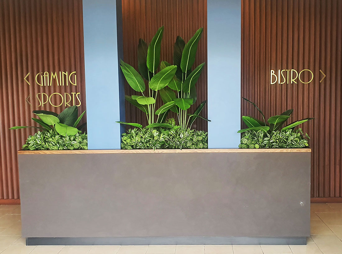 entry planter- tailored to fit around signage & stay that way!