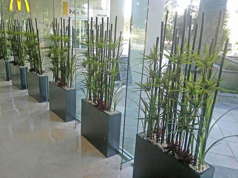 privacy screen troughs for hotel foyer 